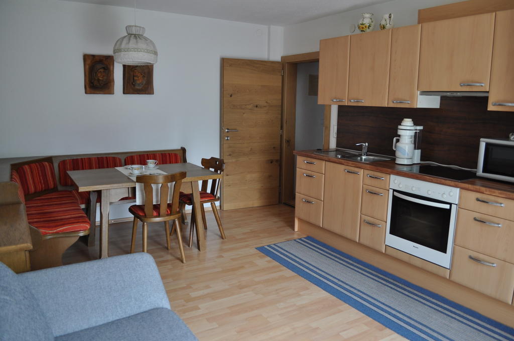 Haus Tina Apartment บาค ห้อง รูปภาพ